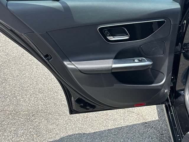Used 2025 Mercedes-Benz C 300 Sedan image 22