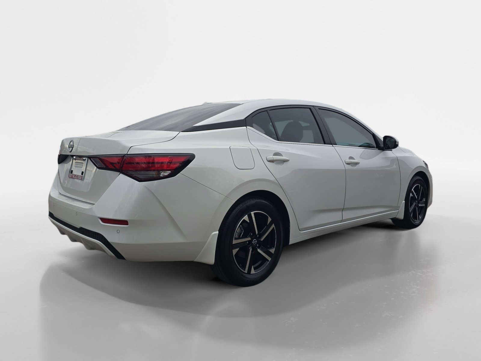 Used 2025 Nissan Sentra SV image 5