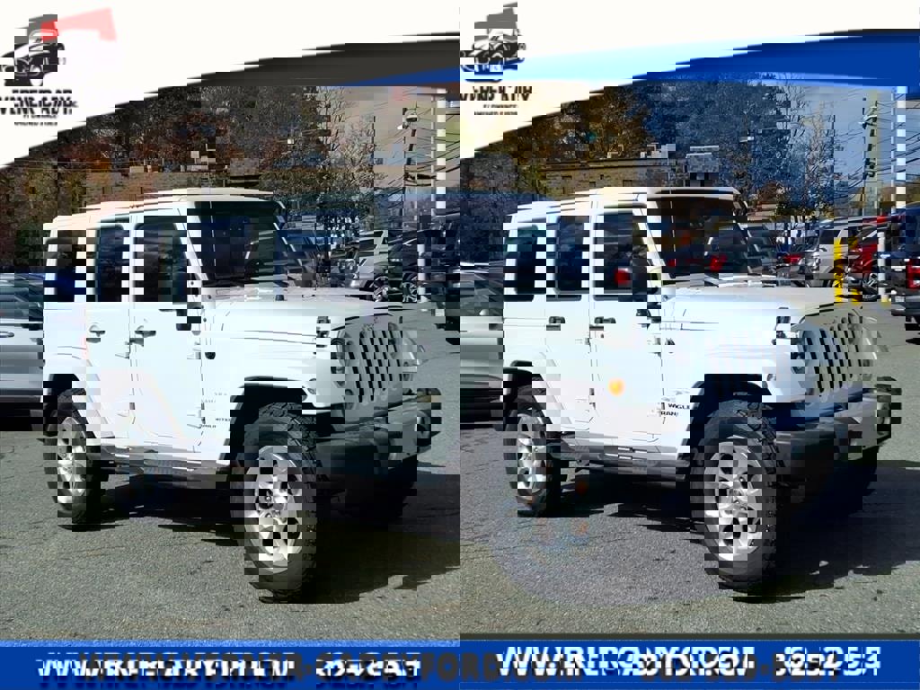 Used 2015 Jeep Wrangler Unlimited Sahara w/ Dual Top Group