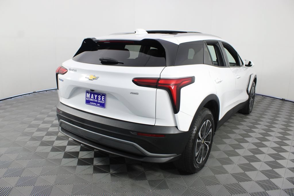 Used 2024 Chevrolet Blazer EV LT AWD/4WD image 26