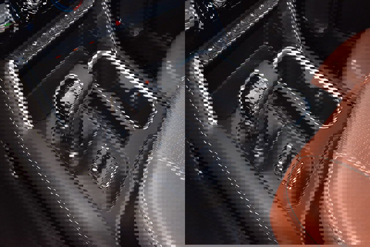 Used 2025 GMC Sierra 1500 Denali Ultimate image 30