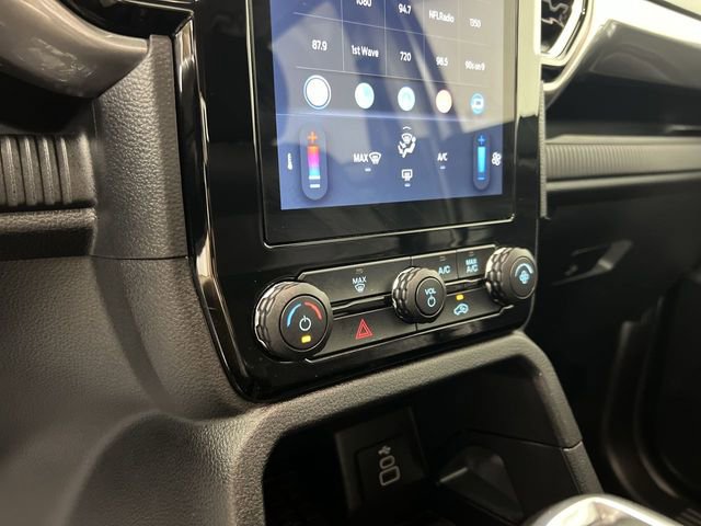 Used 2024 Ford Ranger XLT w/ Trailer Tow Package image 9