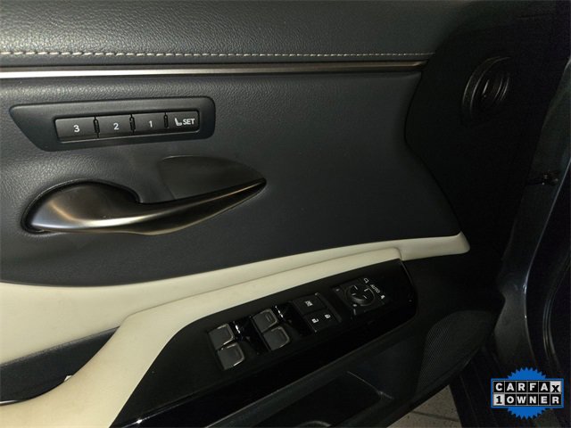 Used 2023 Lexus ES 350 w/ Premium Package image 13
