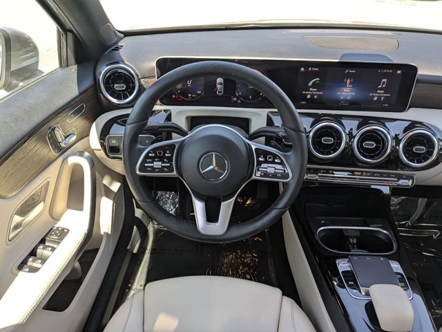 Used 2020 Mercedes-Benz A 220 4MATIC image 16