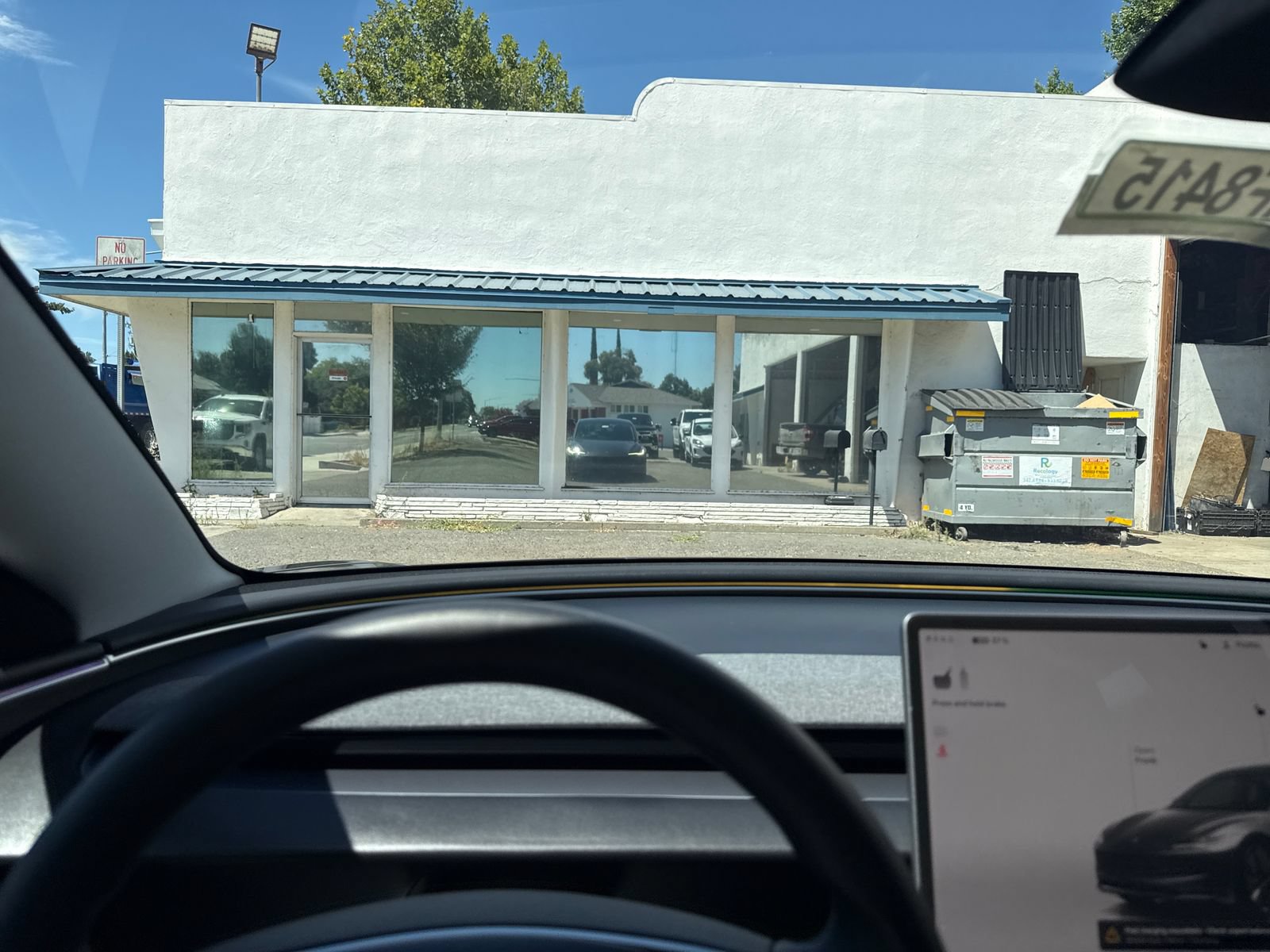 Used 2024 Tesla Model 3 Standard Range RWD image 13