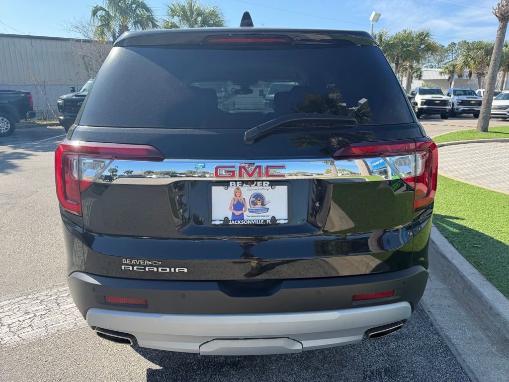 Used 2023 GMC Acadia SLE image 4