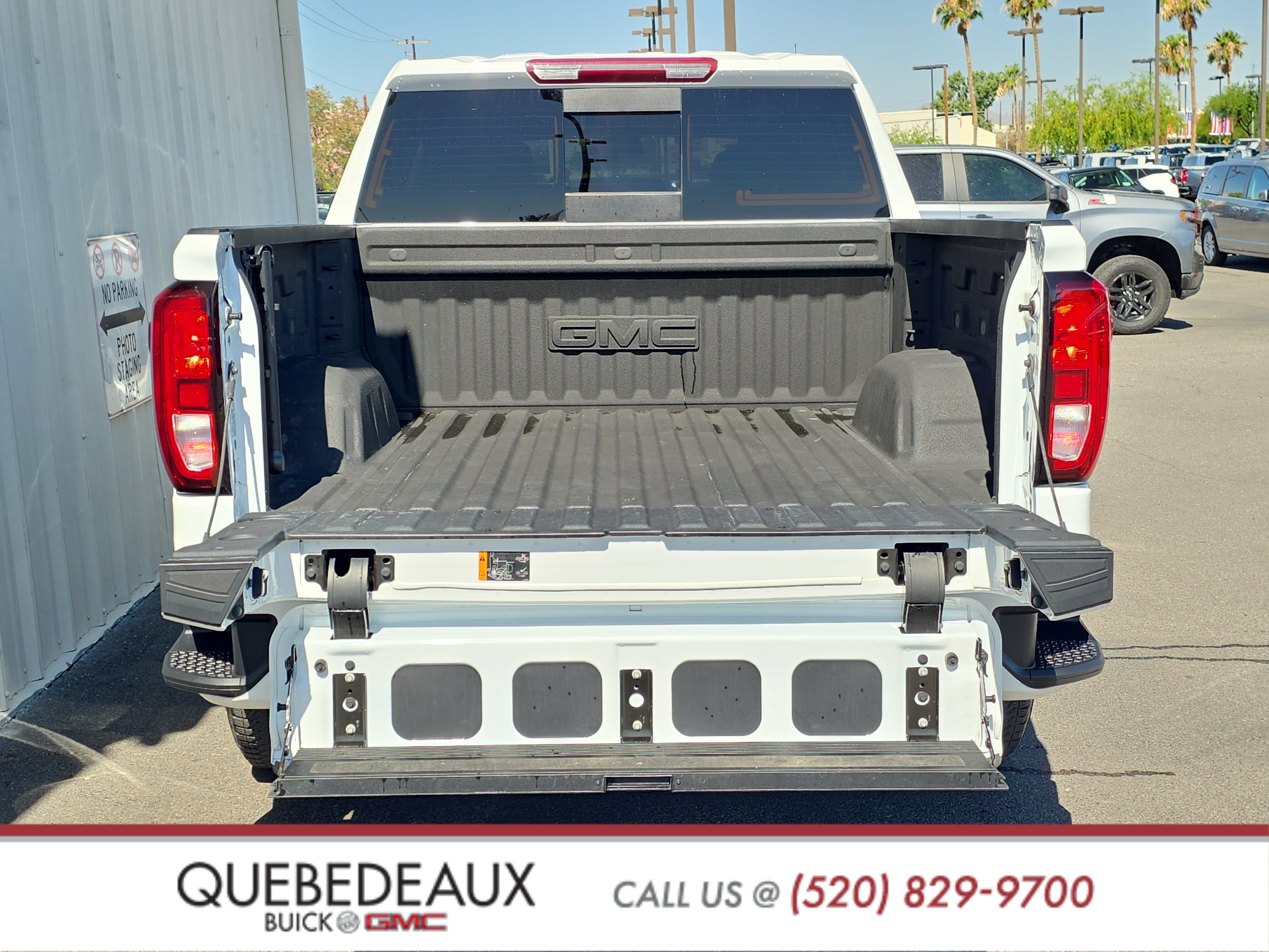 Used 2025 GMC Sierra 1500 Elevation AWD/4WD image 9