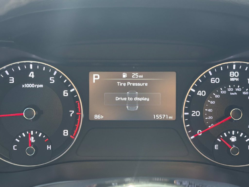 Used 2024 Kia Forte GT-Line w/ GT-Line Premium Package FWD image 18