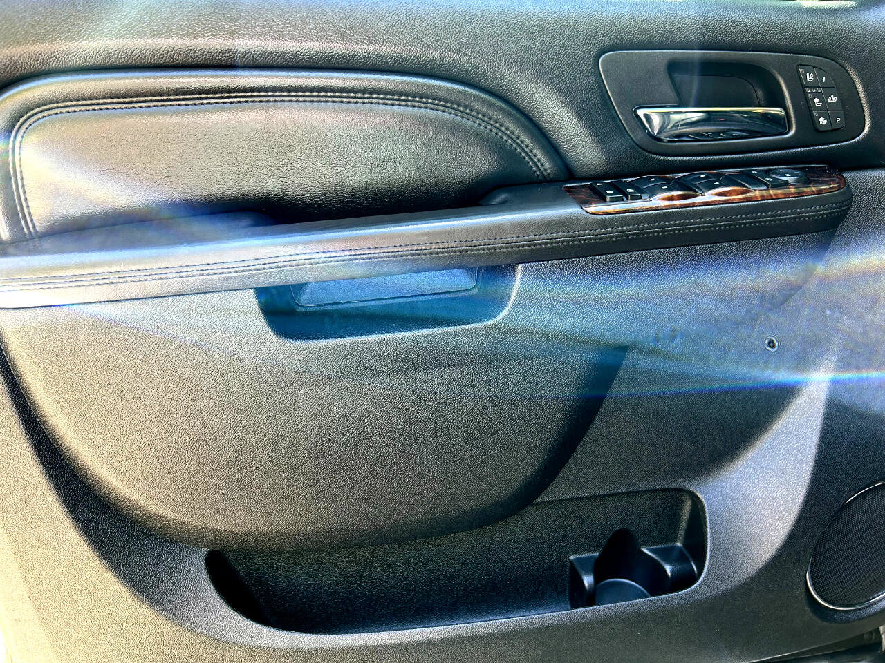 Used 2013 GMC Sierra 2500 Denali w/ Suspension Package, Off-Road image 12