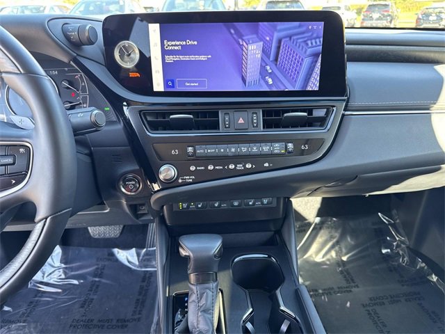 Certified 2025 Lexus ES 300h Ultra Luxury image 25