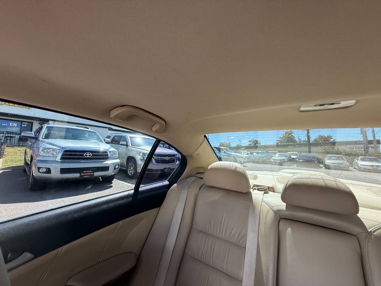Used 2012 Honda Accord EX-L image 57