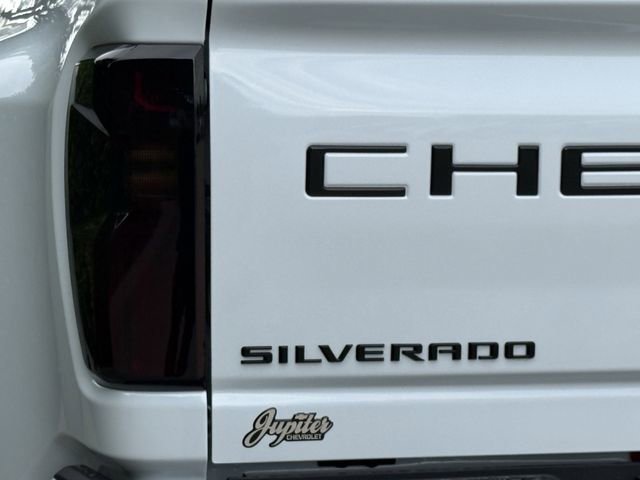 New 2026 Chevrolet Silverado 3500 High Country w/ High Country Premium Package AWD/4WD image 6