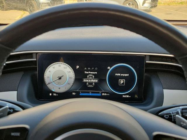 Used 2023 Hyundai Tucson Limited w/ Cargo Package AWD/4WD image 18