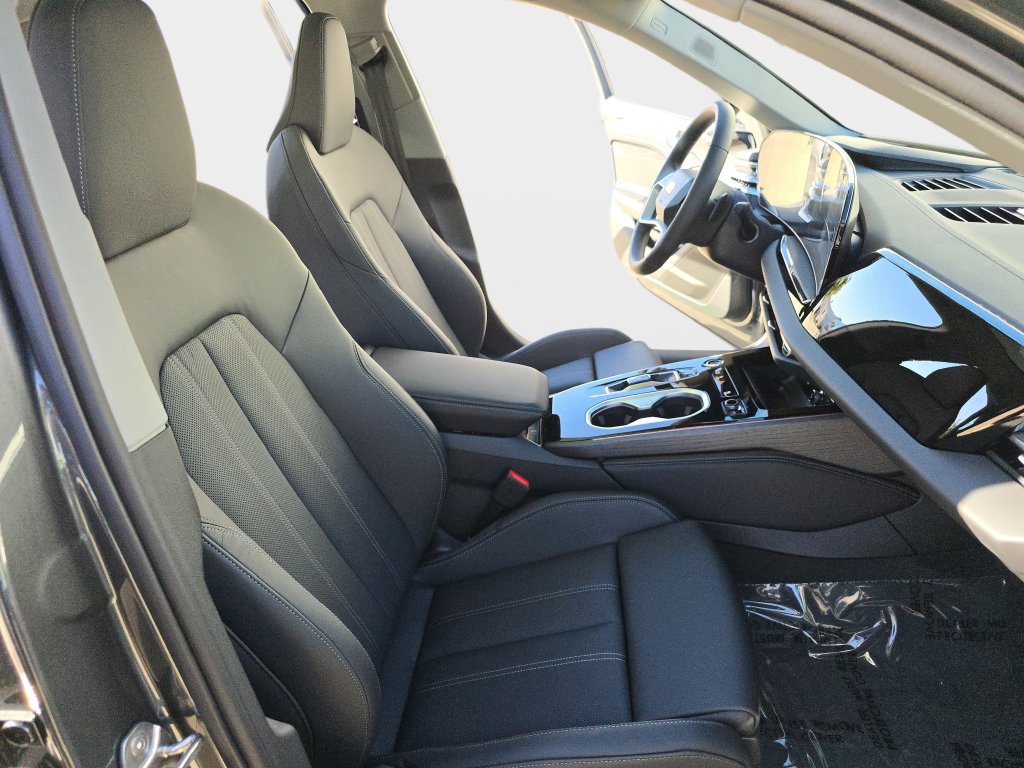 New 2026 Audi A6 Premium Plus AWD/4WD image 10