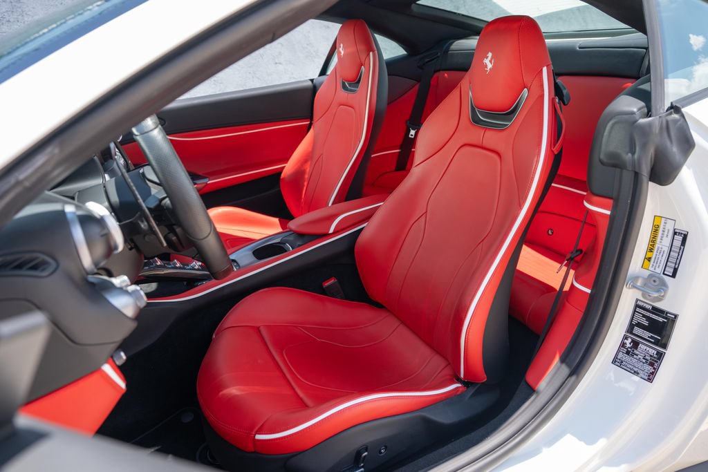 Used 2023 Ferrari Portofino M RWD image 32