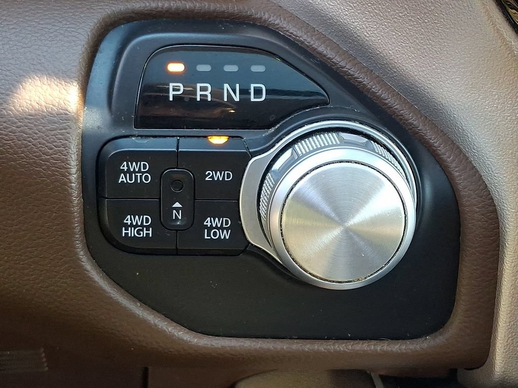 Used 2019 RAM 1500 Laramie AWD/4WD image 15