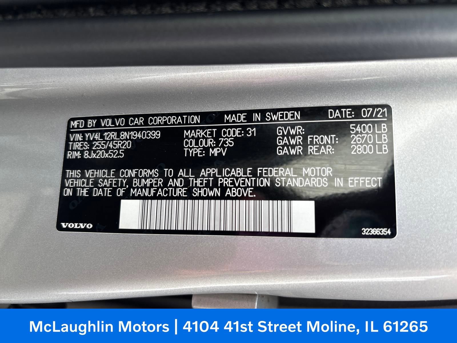 Certified 2022 Volvo XC60 B5 Inscription w/ Climate Package image 35