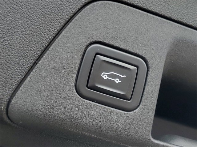 Used 2021 Buick Envision Avenir w/ Technology Package II image 12