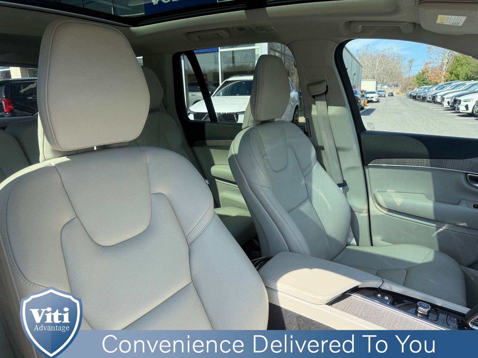 Certified 2023 Volvo XC90 B5 Plus AWD/4WD image 31
