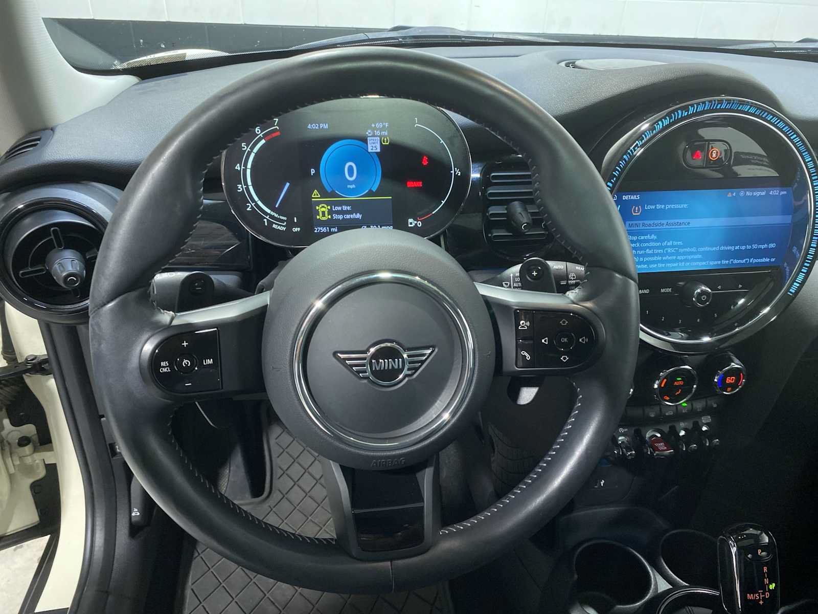 Used 2023 MINI Cooper S FWD image 15
