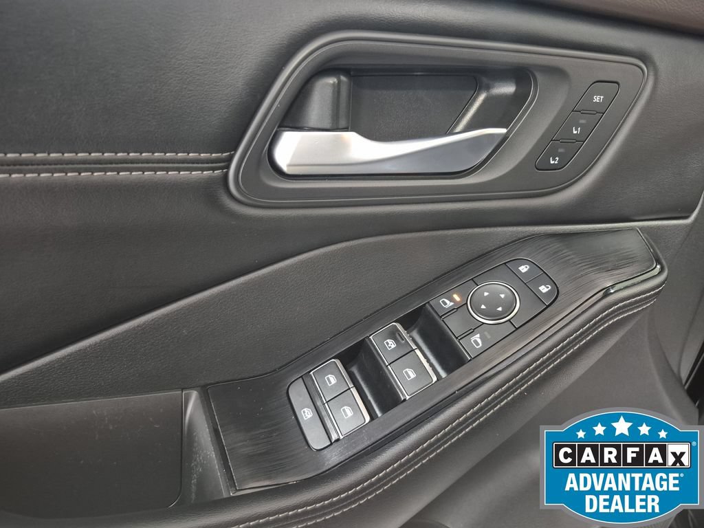 Used 2023 Nissan Rogue SL w/ SL Premium Package FWD image 59
