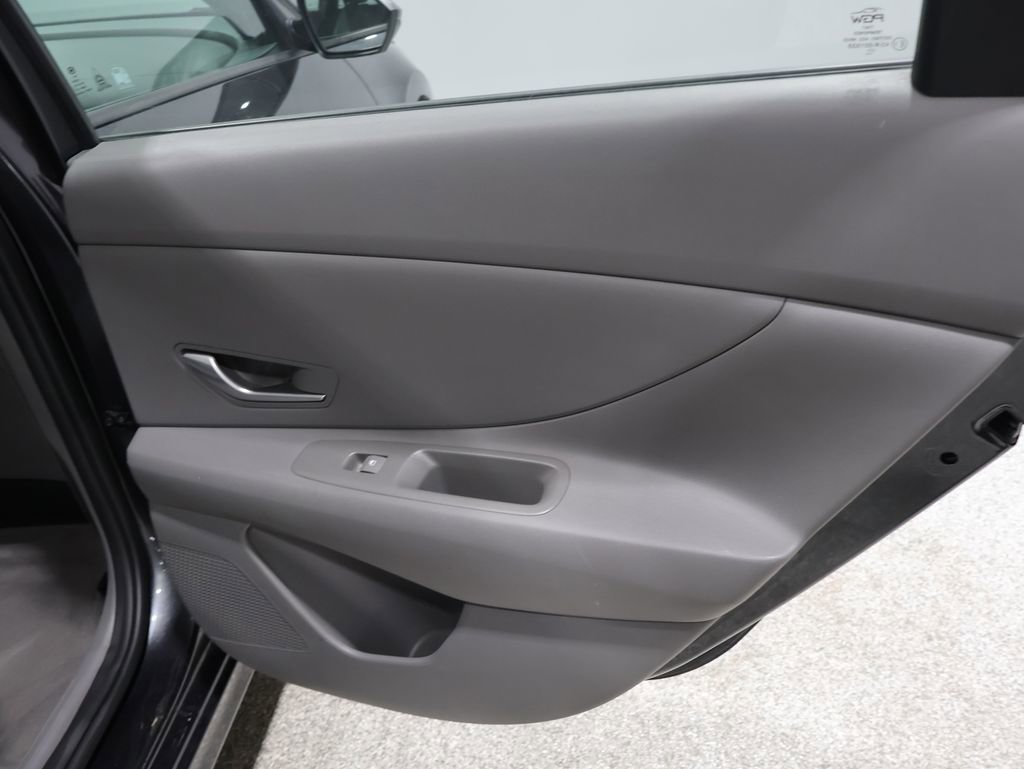 Used 2021 Hyundai Elantra SE image 21