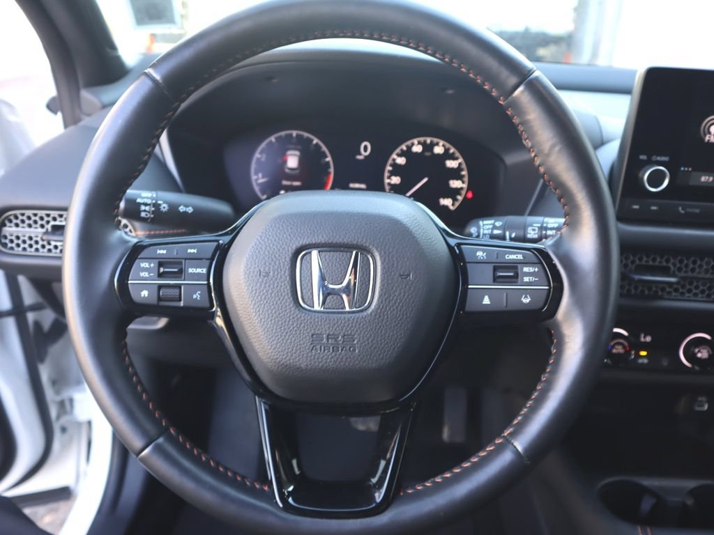 Used 2025 Honda HR-V Sport image 10
