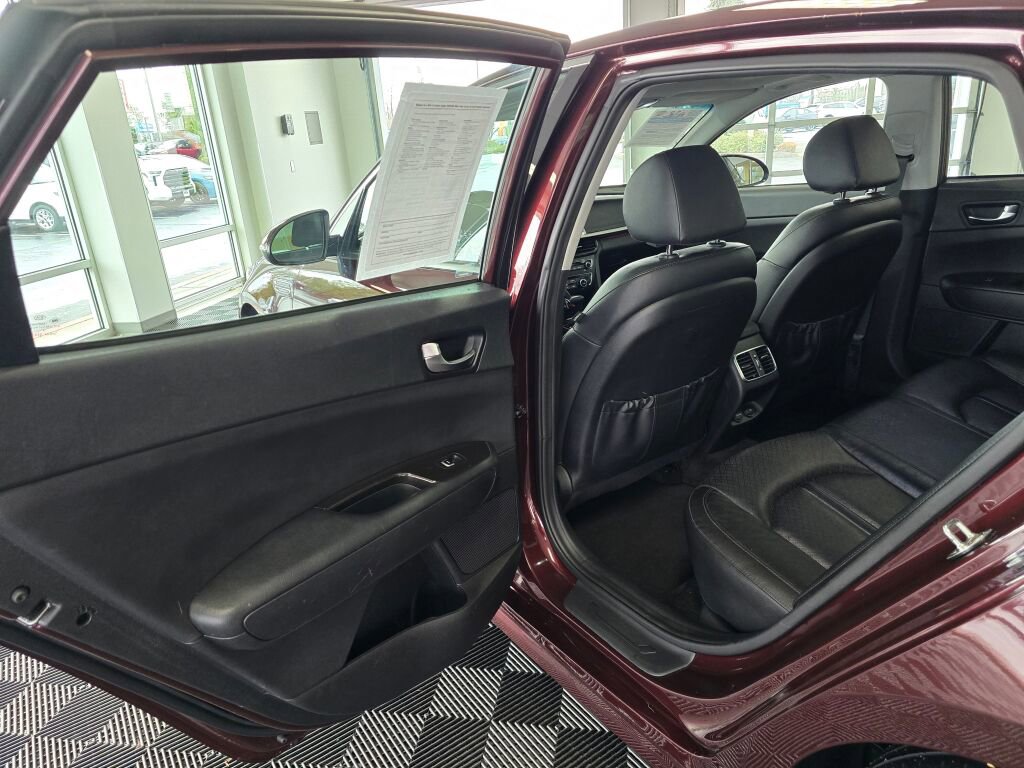 Used 2019 Kia Optima EX w/ EX Premium Package image 37