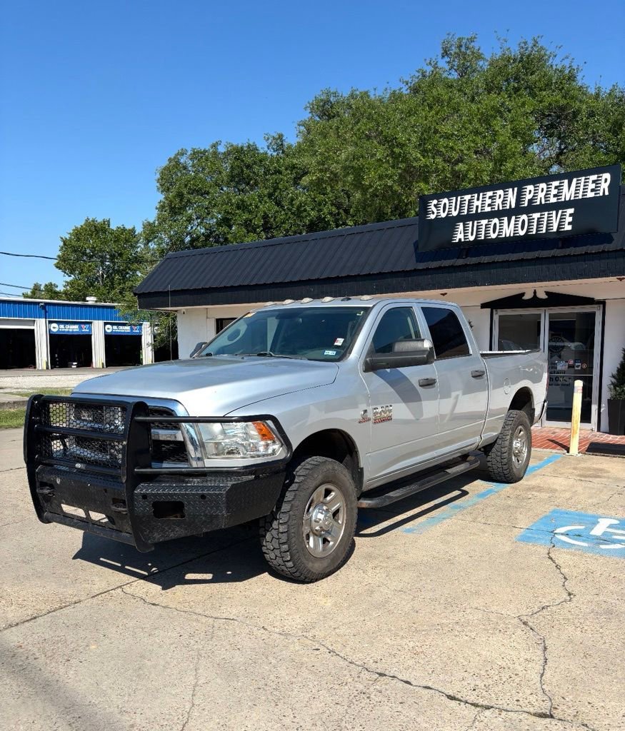 Used 2018 RAM 2500 Tradesman w/ Chrome Appearance Group AWD/4WD image 1