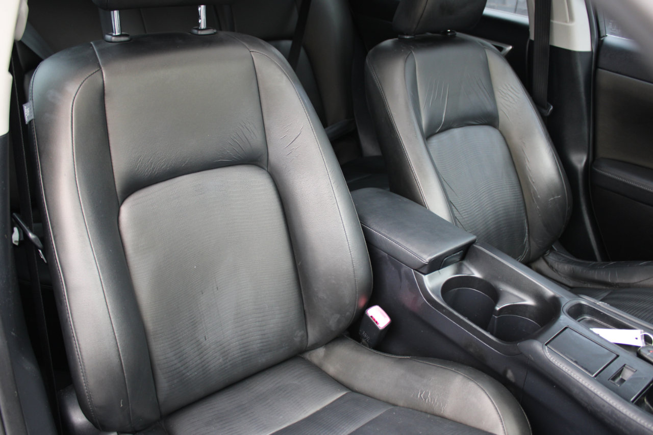 Used 2012 Lexus CT 200h Premium image 11