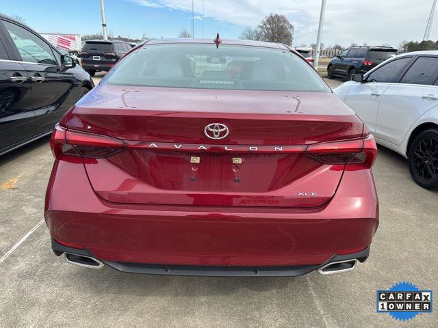 Certified 2020 Toyota Avalon XLE w/ Moonroof Package image 8