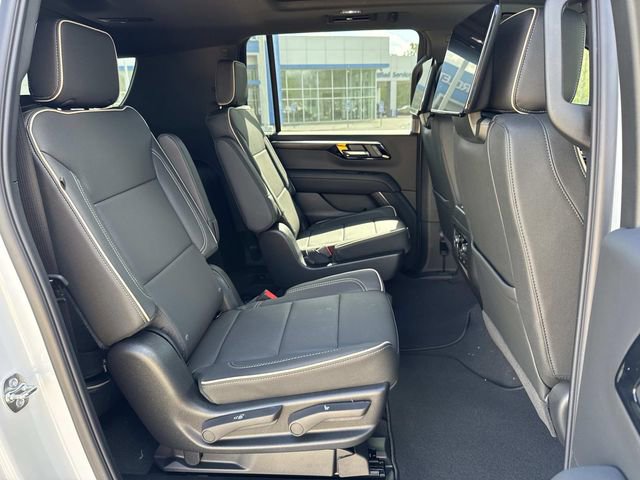 New 2026 Chevrolet Suburban Premier image 10
