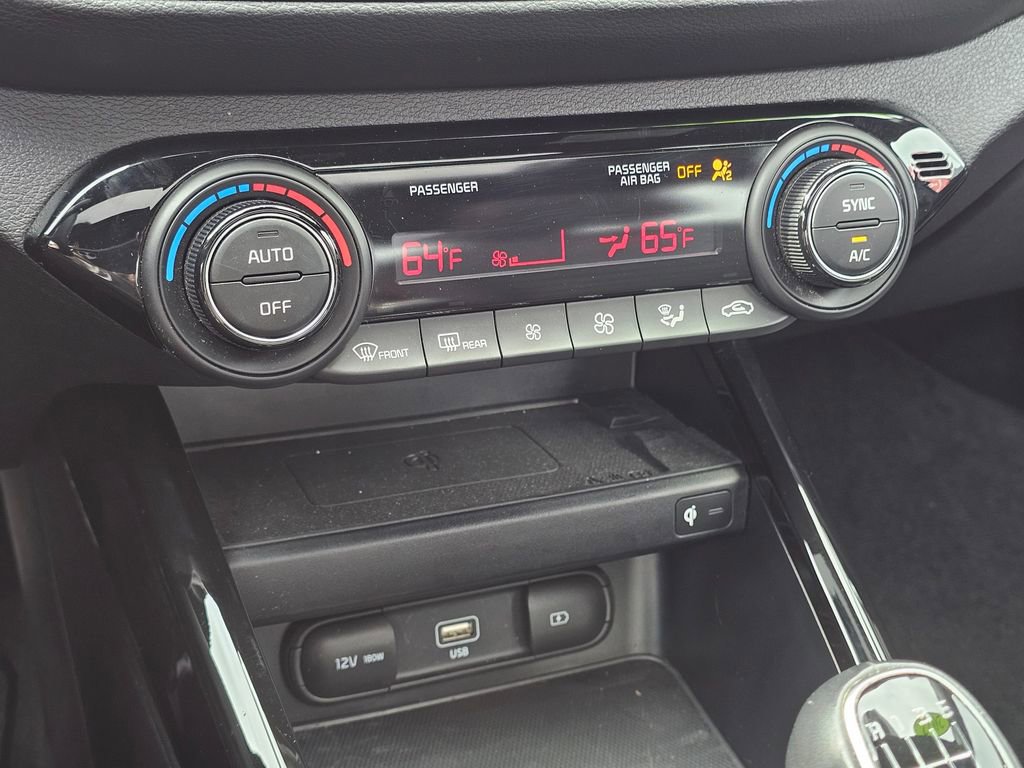 Used 2022 Kia Forte GT image 26