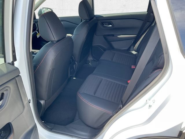 New 2026 Nissan Rogue SV AWD/4WD image 15