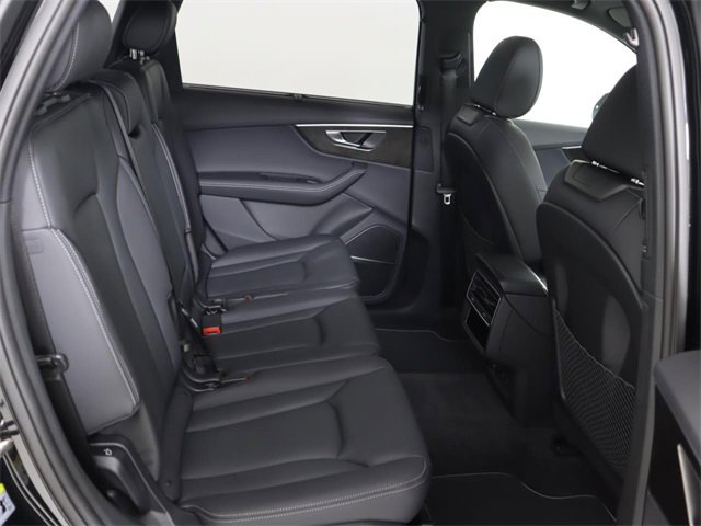 Certified 2025 Audi Q7 2.0T Premium Plus w/ Premium Plus Package image 14