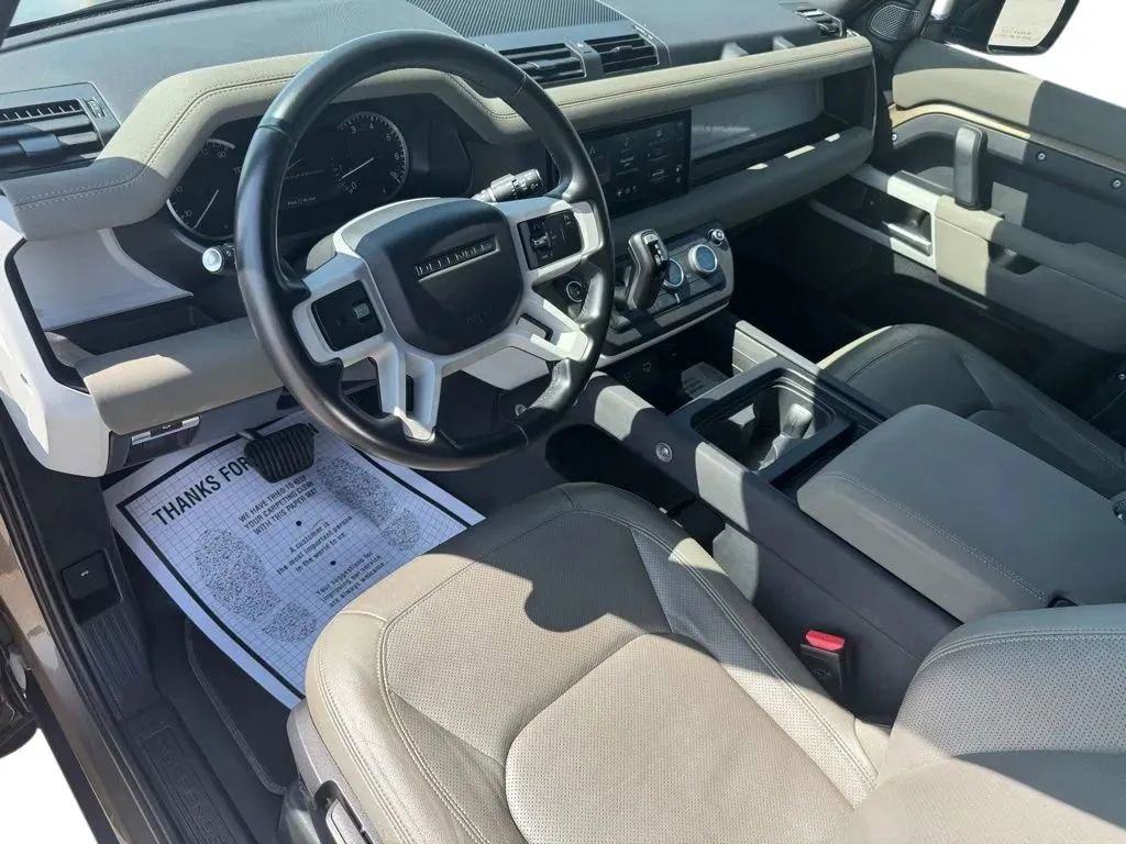 Used 2023 Land Rover Defender 110 S AWD/4WD image 10
