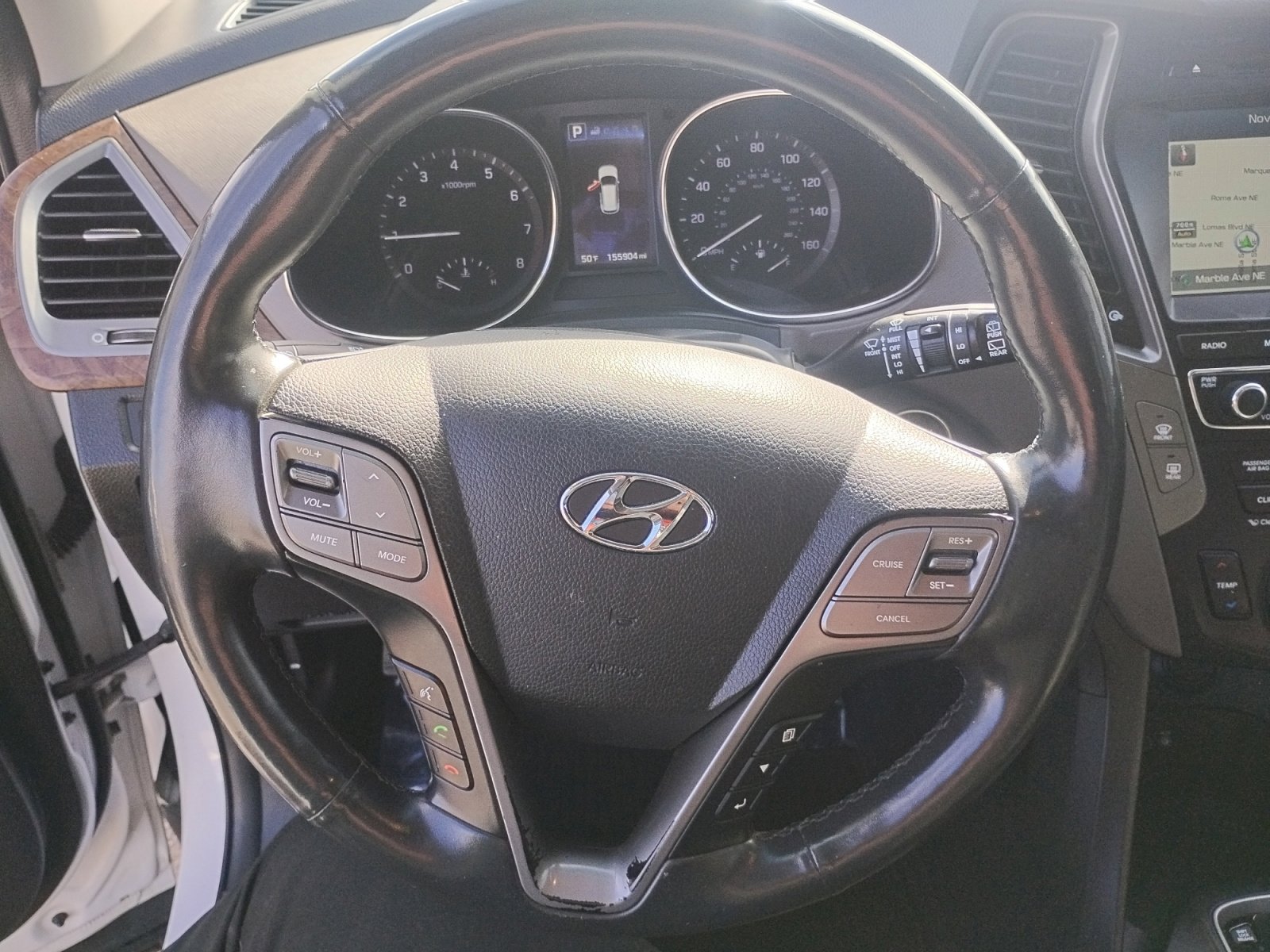 Used 2018 Hyundai Santa Fe Sport image 17