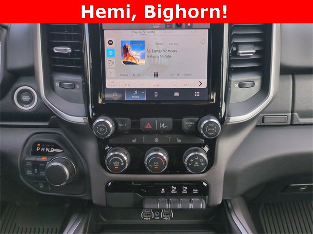 New 2026 RAM 1500 4x4 Crew Cab image 19