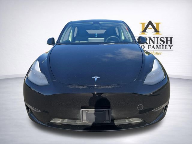 Used 2024 Tesla Model Y Long Range AWD/4WD image 2