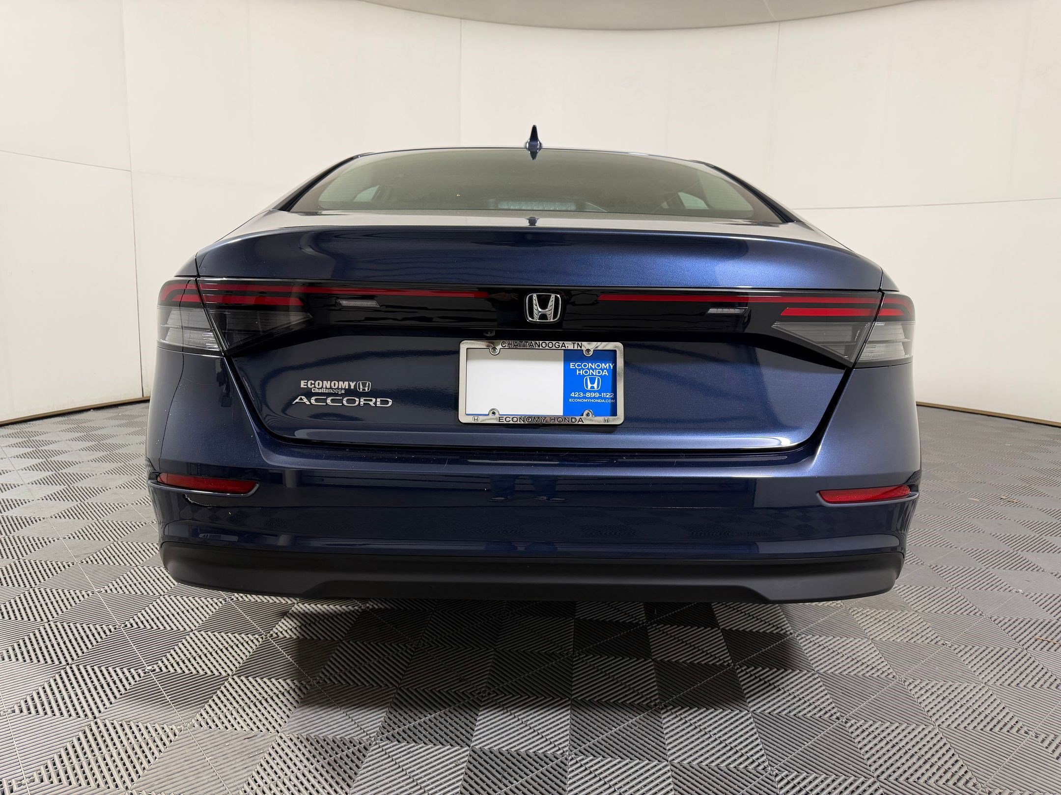 Certified 2024 Honda Accord EX image 8