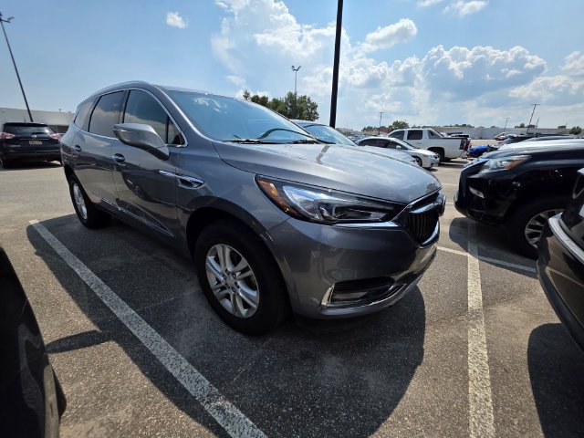 Used 2020 Buick Enclave Essence w/ Sound and Sites Package FWD image 1