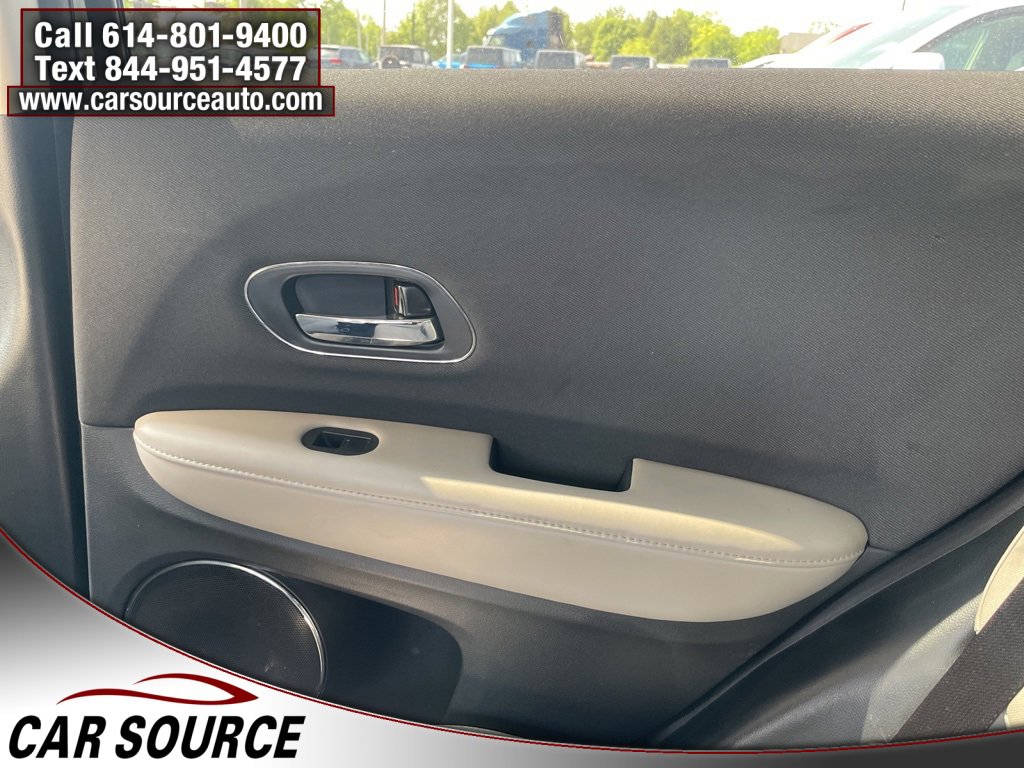 Used 2022 Honda HR-V EX image 12