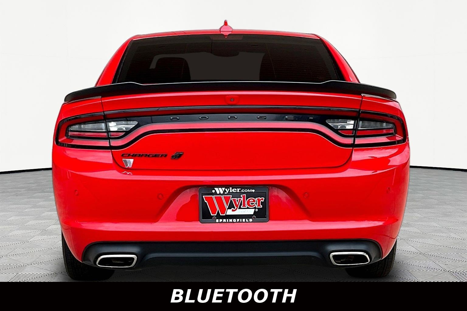 Used 2021 Dodge Charger SXT w/ Blacktop Package image 5