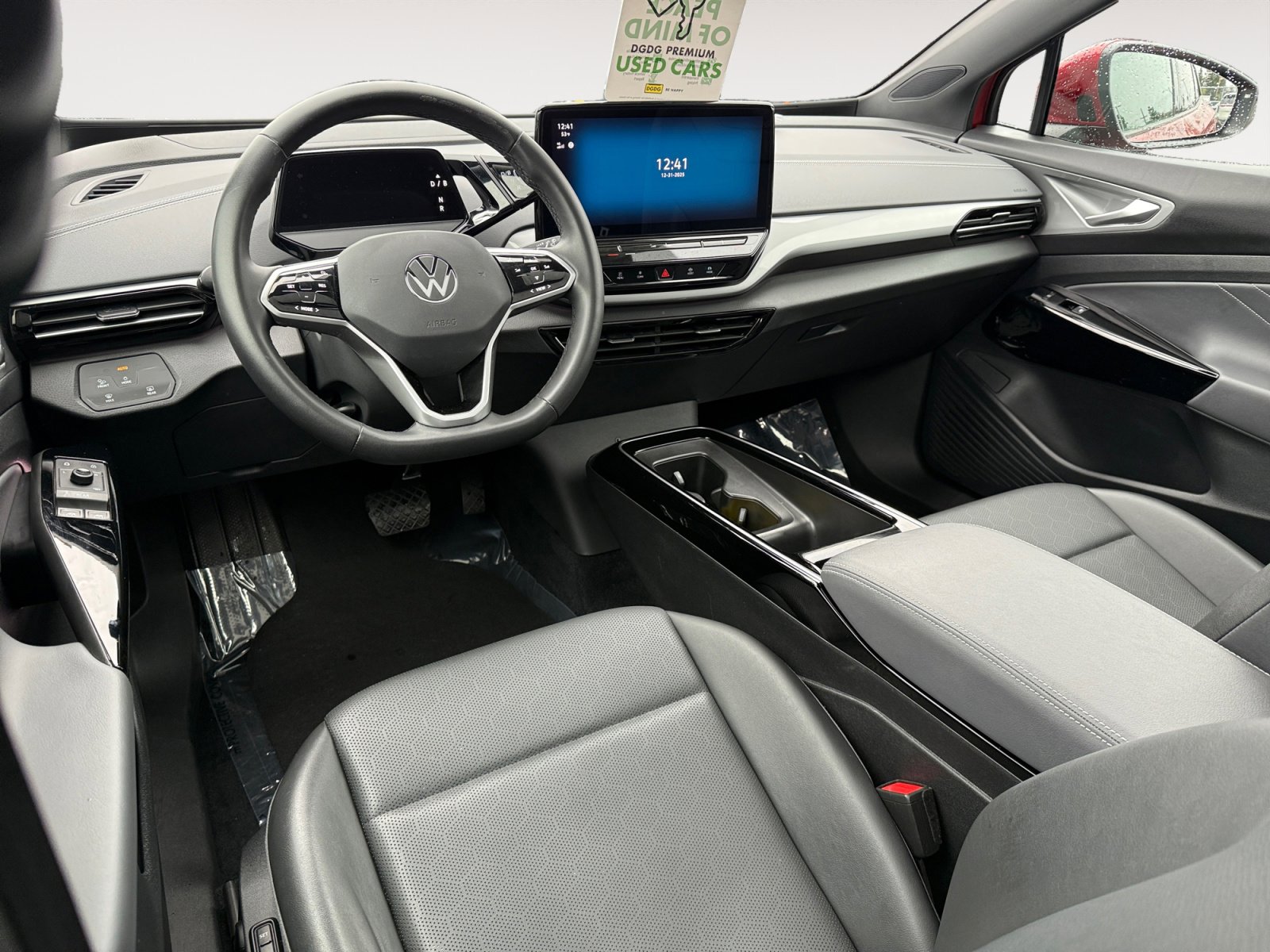 Used 2023 Volkswagen ID.4 S image 15