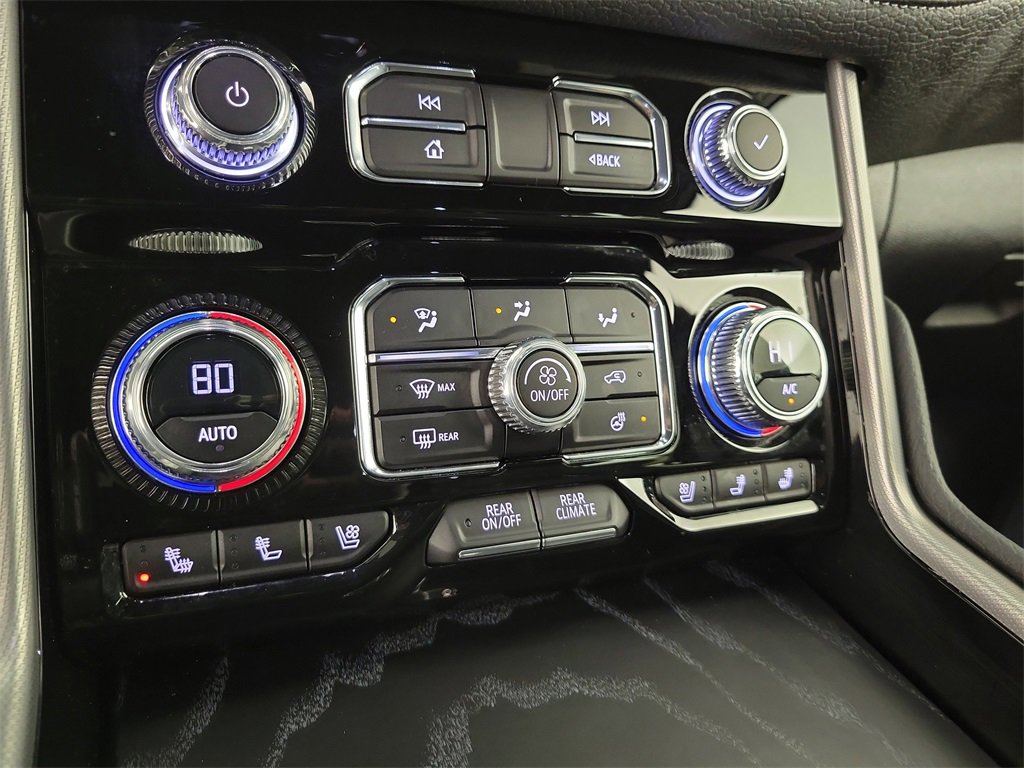 Used 2023 GMC Yukon Denali w/ Denali Reserve Package image 28