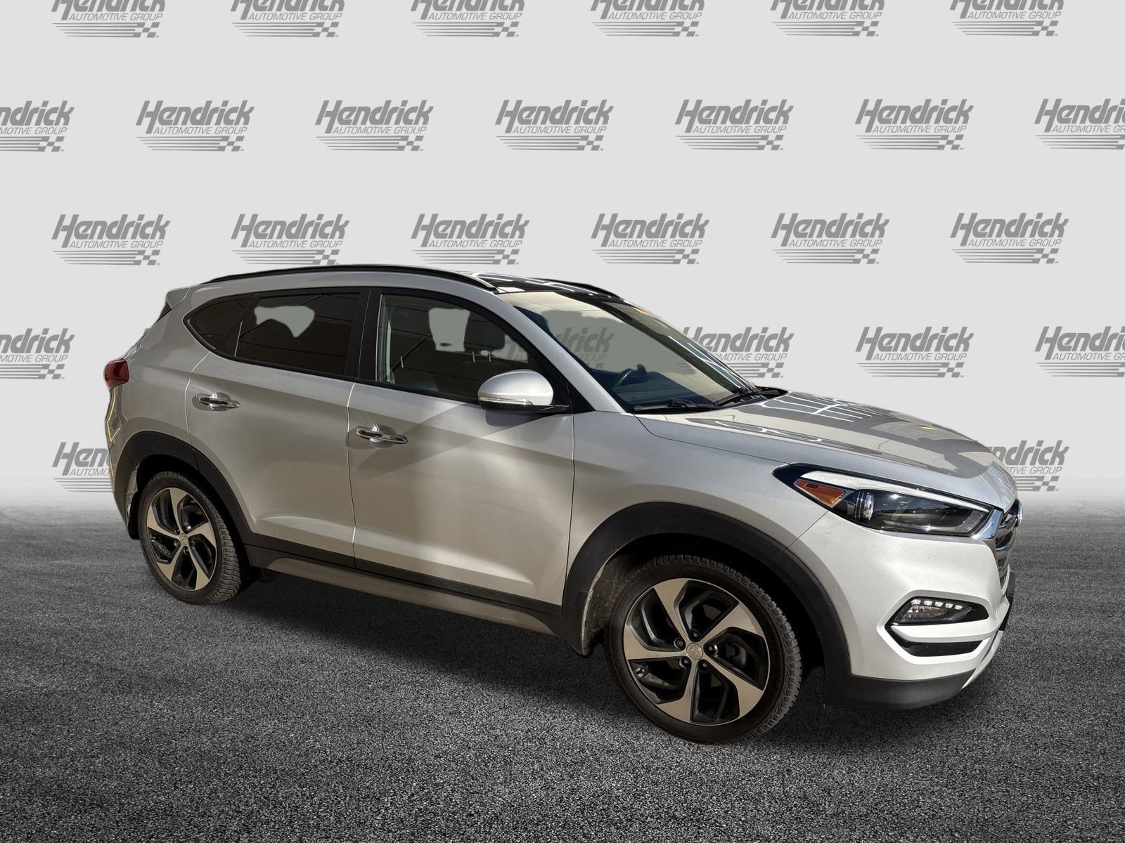 Used 2017 Hyundai Tucson Limited w/ Limited Ultimate Package 03 image 2