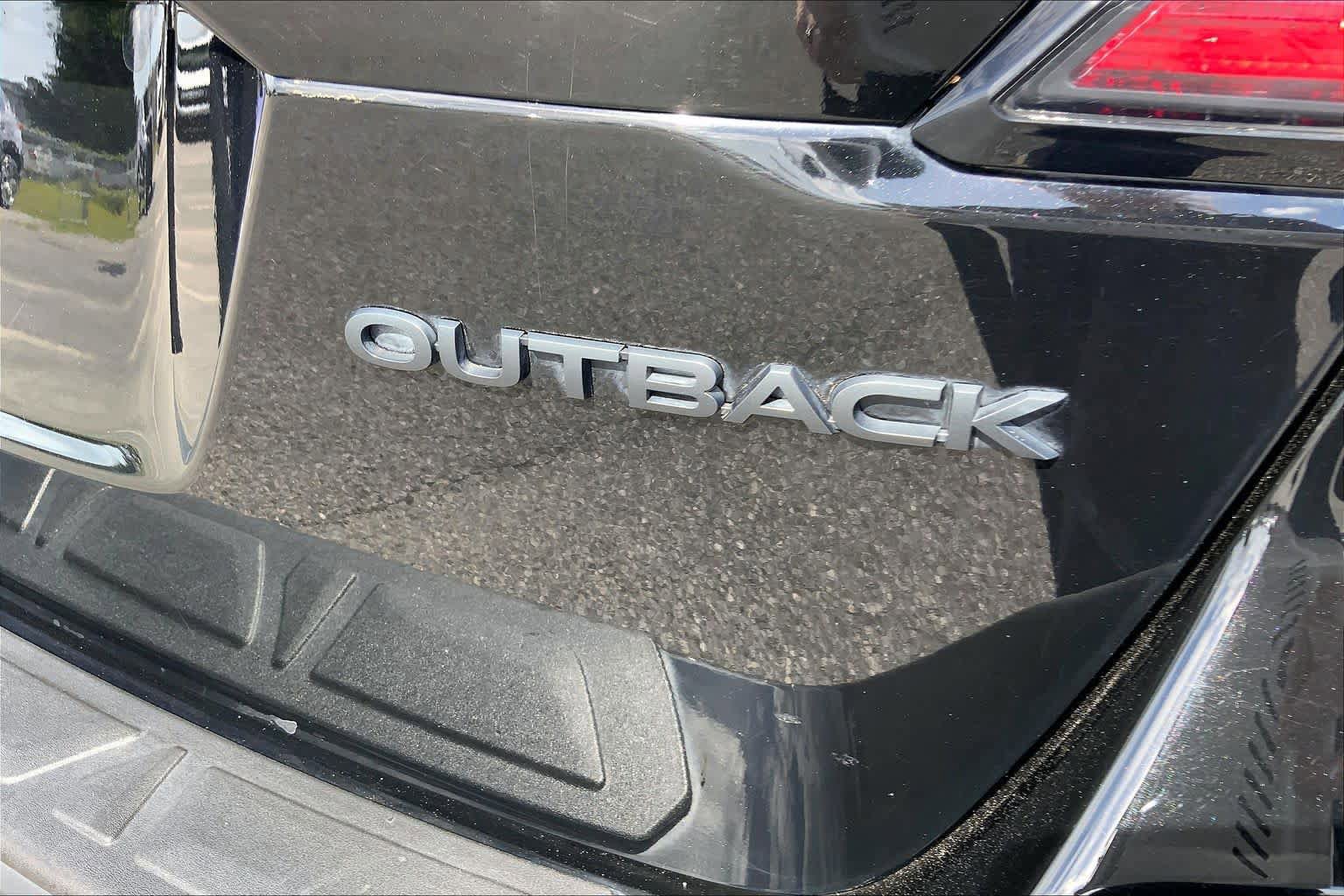 Used 2023 Subaru Outback Onyx Edition AWD/4WD image 10