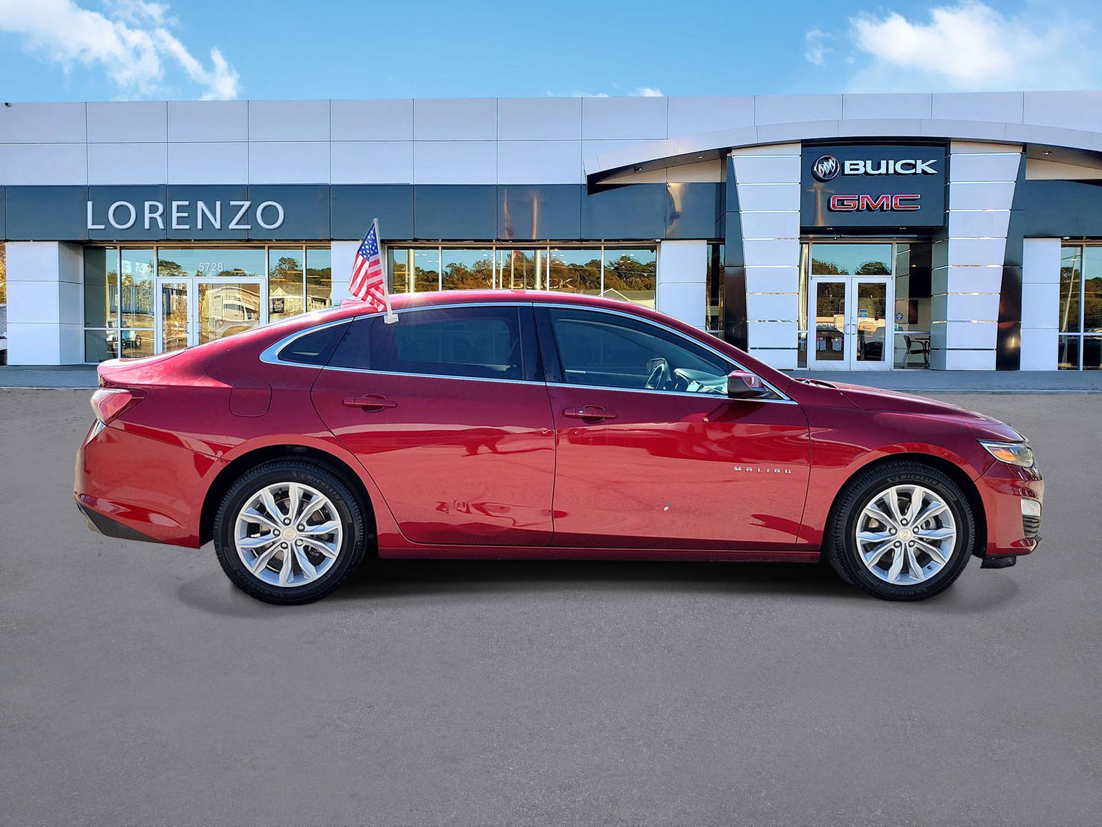 Used 2021 Chevrolet Malibu LT FWD image 4