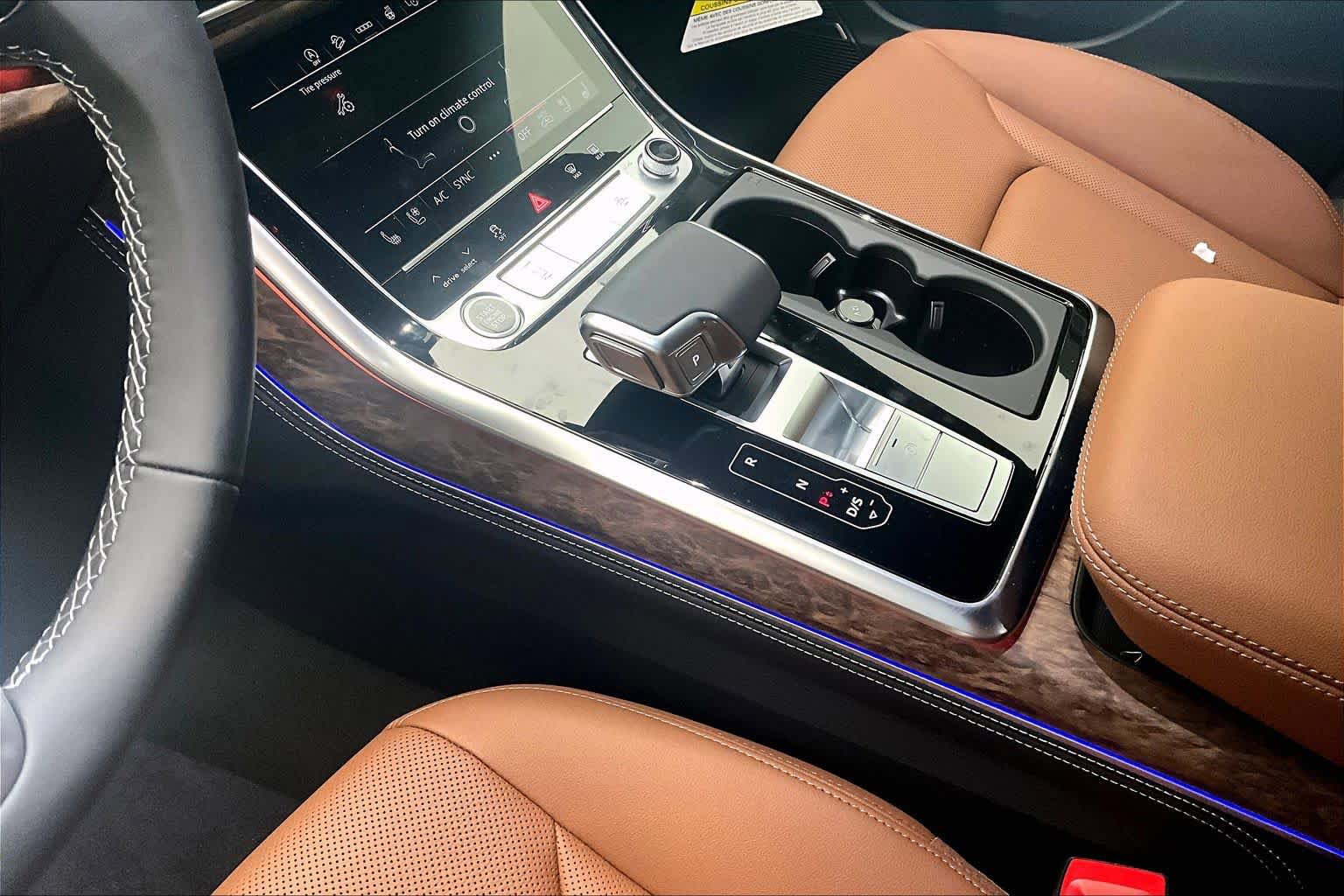 New 2026 Audi Q8 Premium Plus image 7