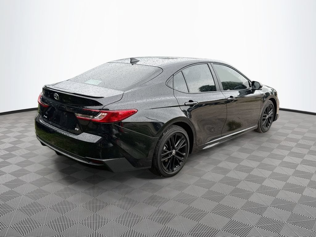 Used 2026 Toyota Camry SE FWD image 6